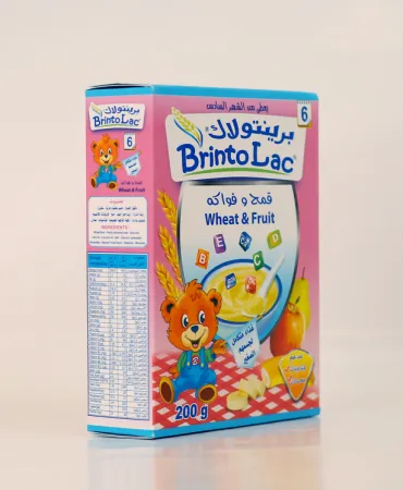 برينتولاك قمح وفواكه مع حليب